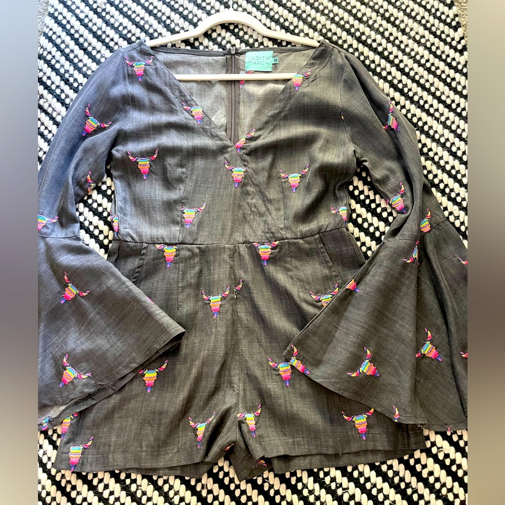 Bull Skull Bell Sleeve Romper